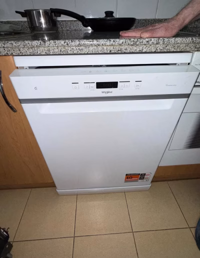 lavavaajillas-whirlpool-reparado-palencia